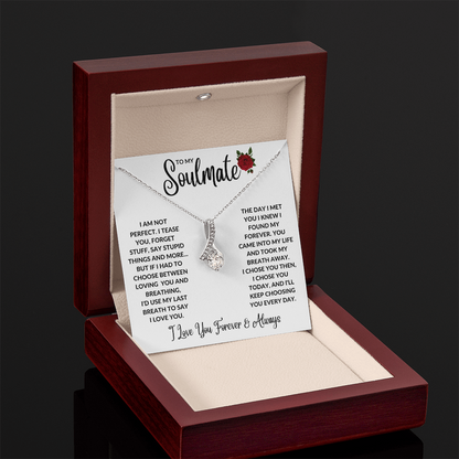 Alluring Beauty Necklace